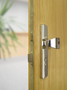 vchodové dveře do bytu 2