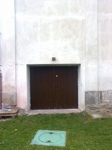 dvoukřídlá garážová vrata 2