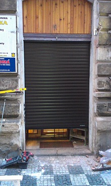 rolovací garážová vrata 5