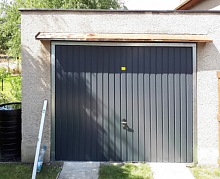 garážová vrata výklopná 12