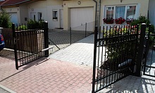 dvoukřídlá brána 1