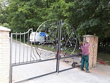 dvoukřídlá brána 3m 2