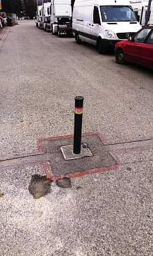 parkovací zábrana výsuvný sloup 1