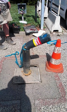 parkovací zábrany výsuvný sloupek - oprava