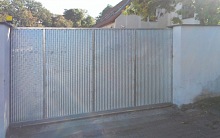 pojezdové brány 16