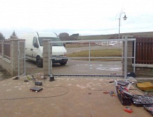 pohony pro posuvné brány na míru