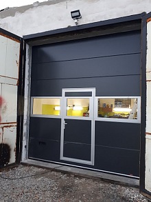 sekční garážová vrata 1