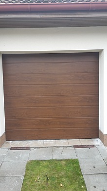 sekční garážová vrata 10