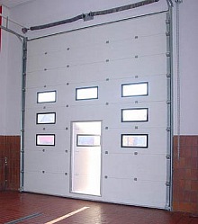 sekční garážová vrata průmyslová 6