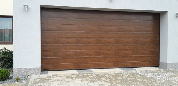 sekční garážová vrata